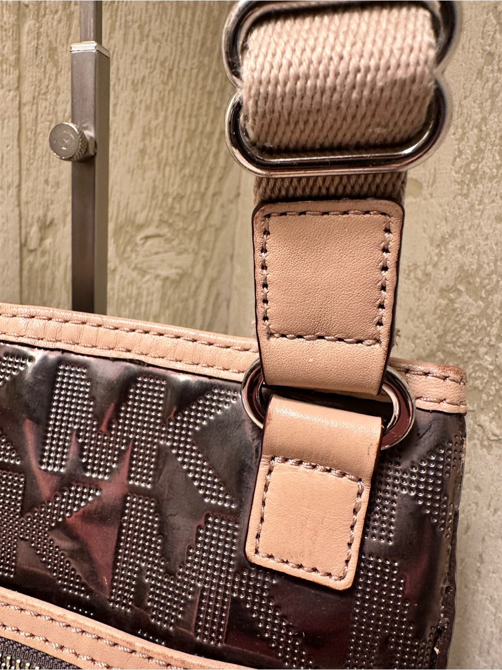Michael Kors Metallic Bronze Patent MK Crossbody Bag - Picture 3 of 6